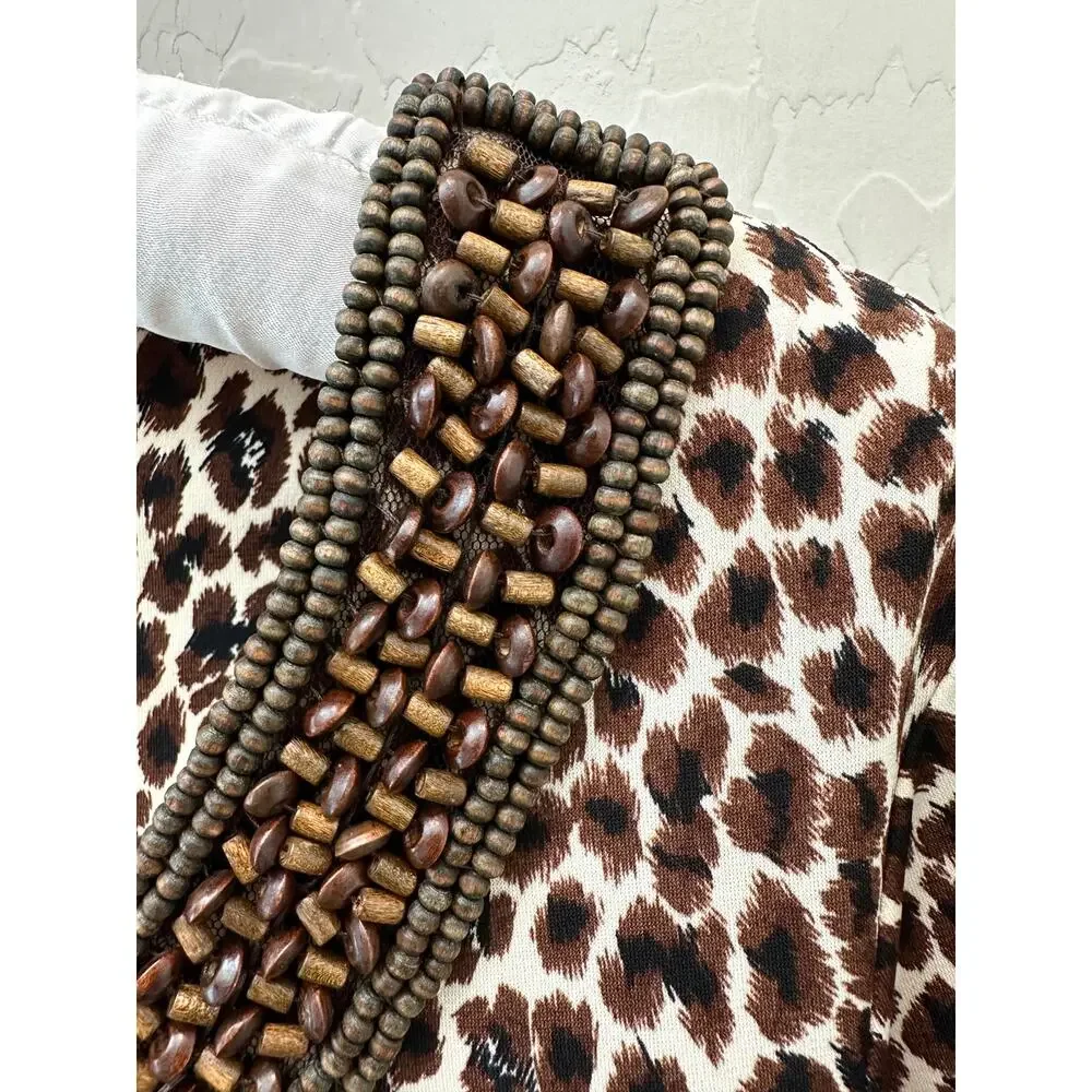 CHICO’S | Leopard Print Knit Top Beaded Scoop Neck 3/4 Sleeve | Size 2 Large - Picture 4 of 7